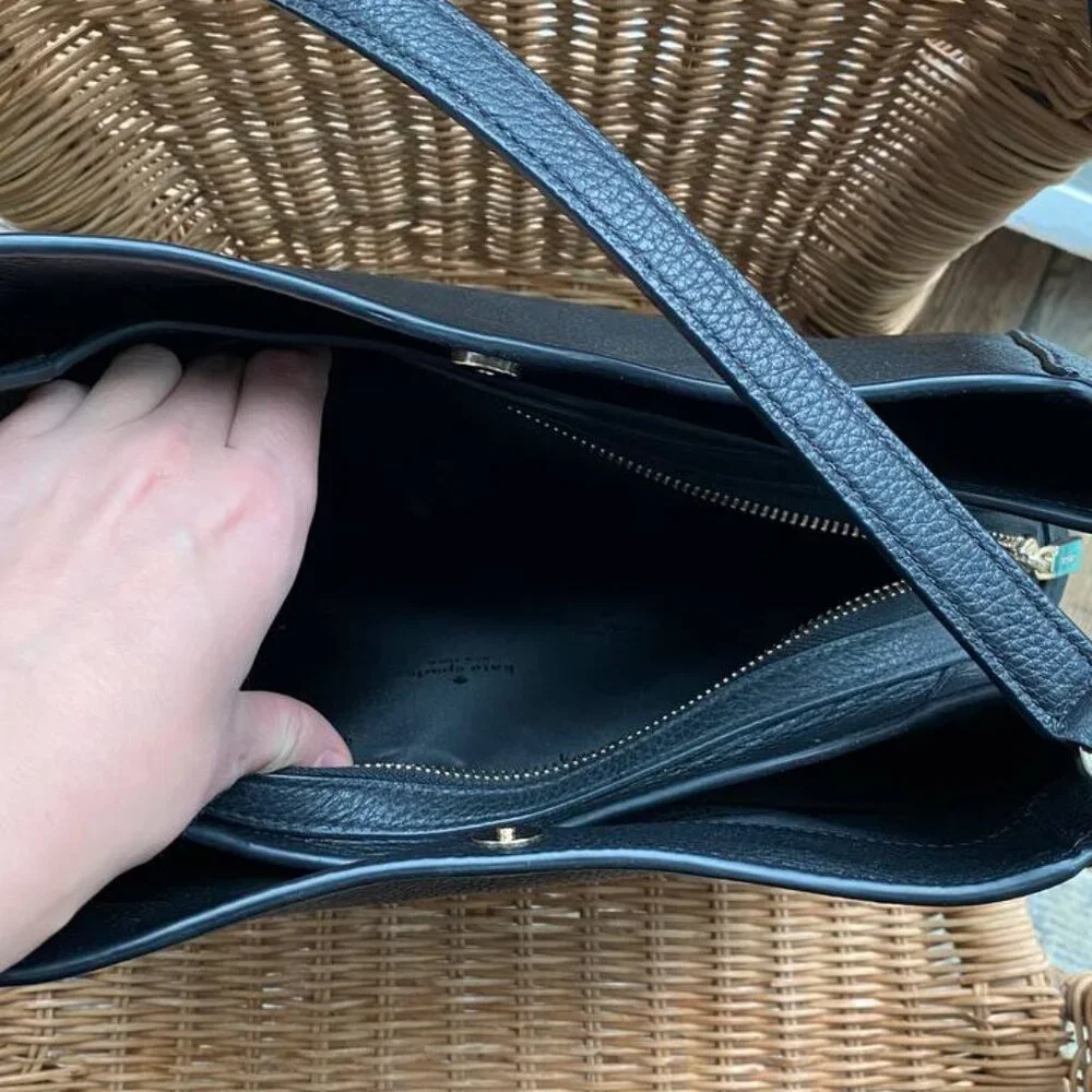 Kate Spade purse - Picture 4 of 4